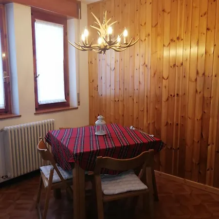 Giuly Apartment